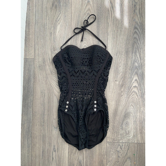 Robin Piccone One-Piece Swimsuit Women's 6 Black Penelope Crochet Overlay - Picture 2 of 6